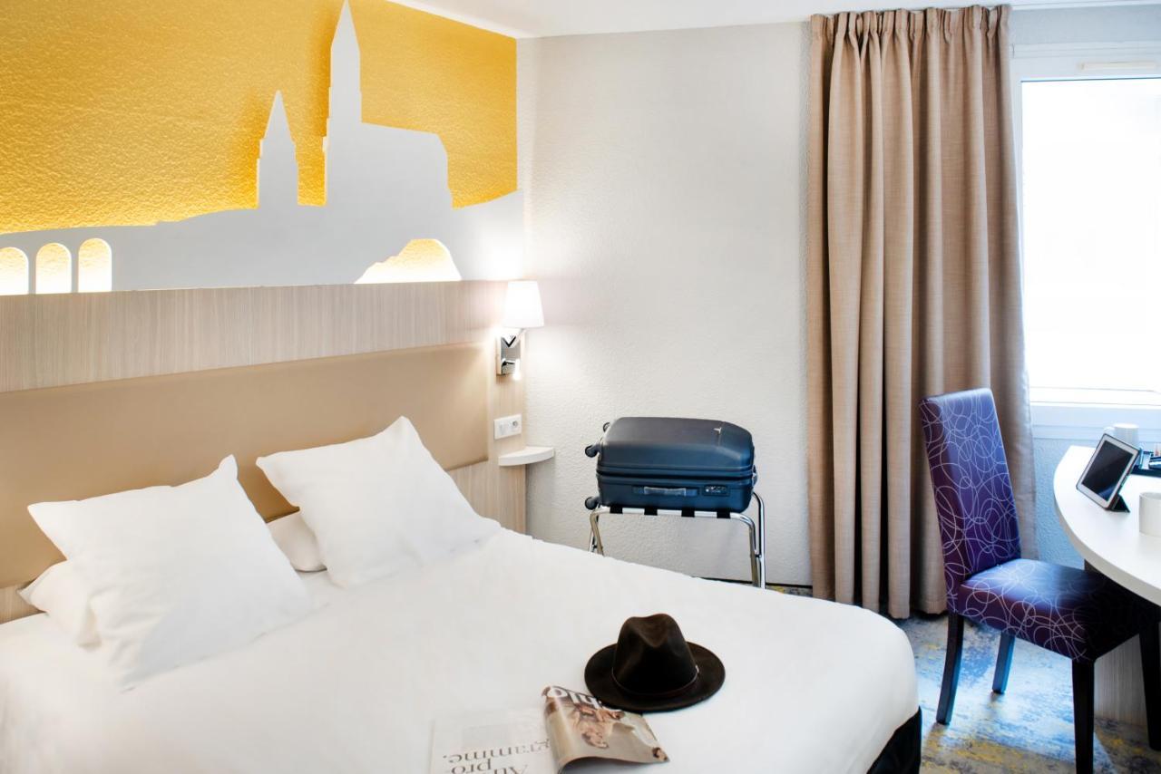 Hotel Saint Sauveur Lourdes Esterno foto