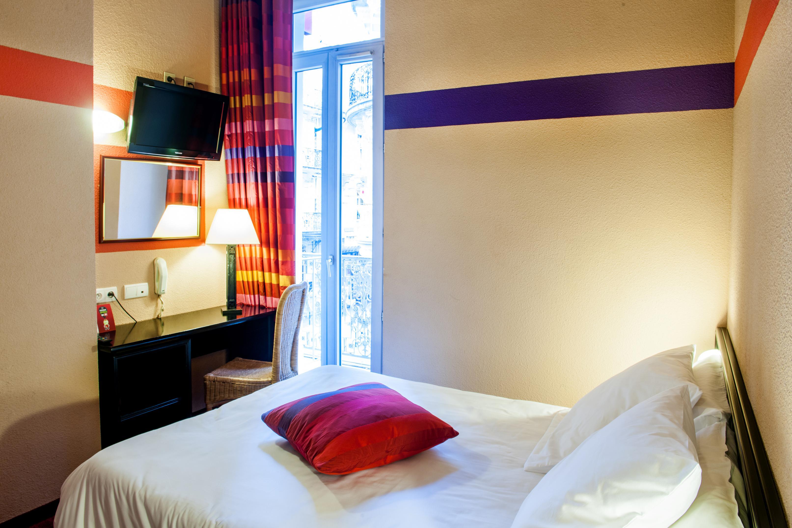 Hotel Saint Sauveur Lourdes Esterno foto
