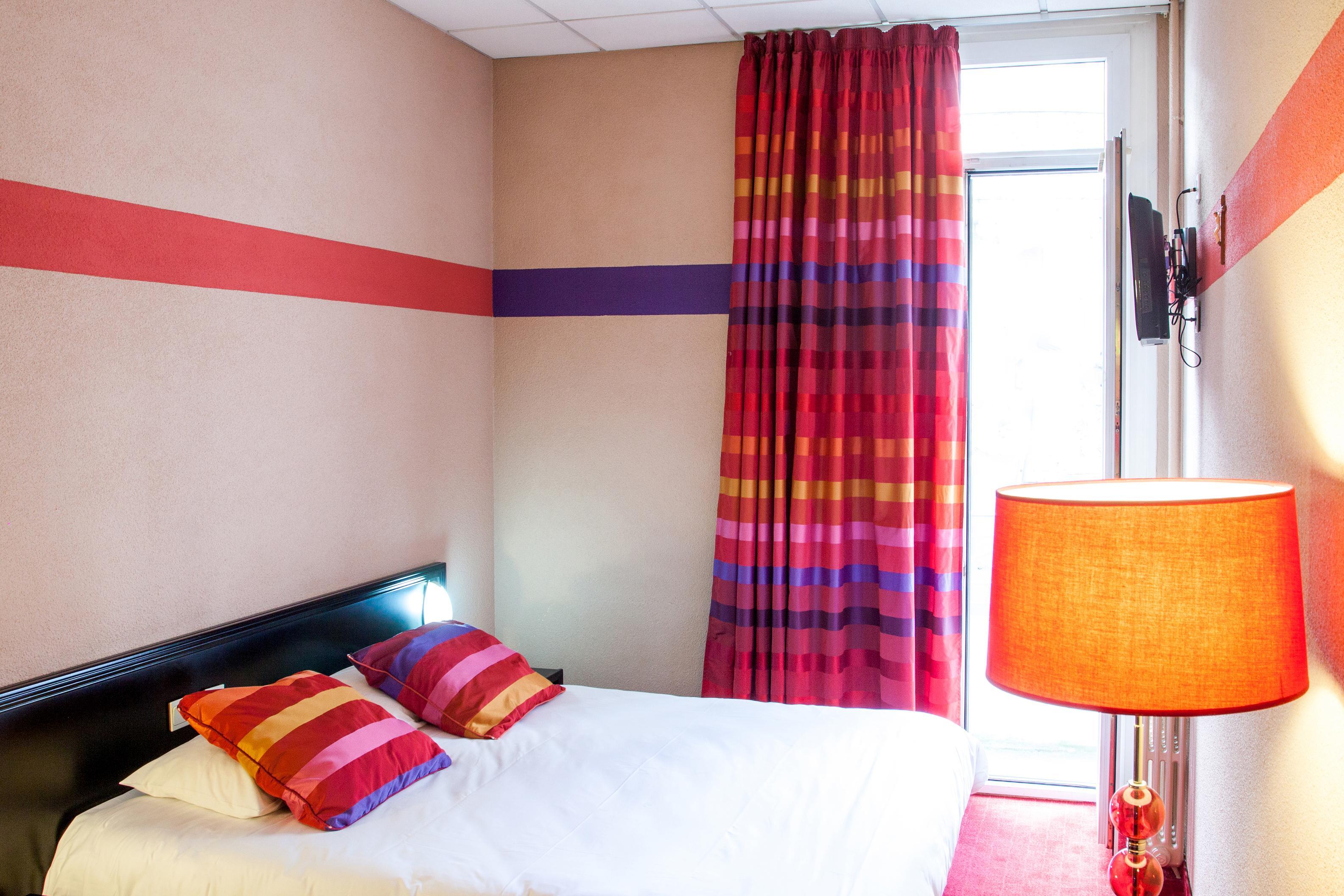 Hotel Saint Sauveur Lourdes Esterno foto