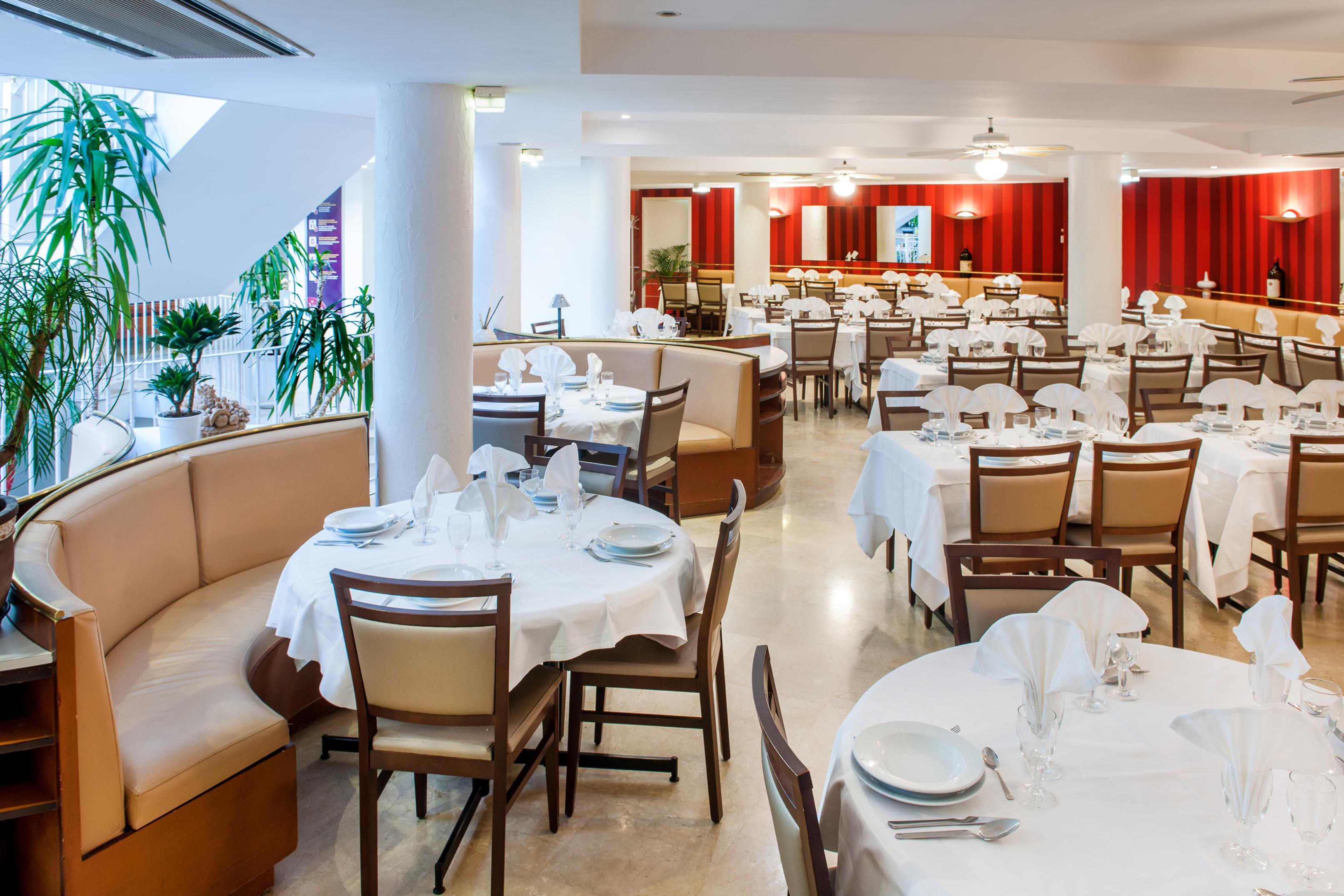 Hotel Saint Sauveur Lourdes Esterno foto
