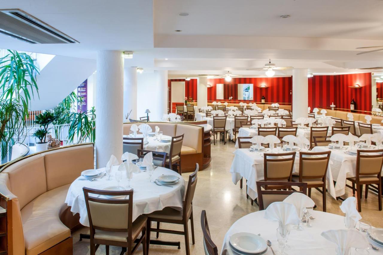 Hotel Saint Sauveur Lourdes Esterno foto