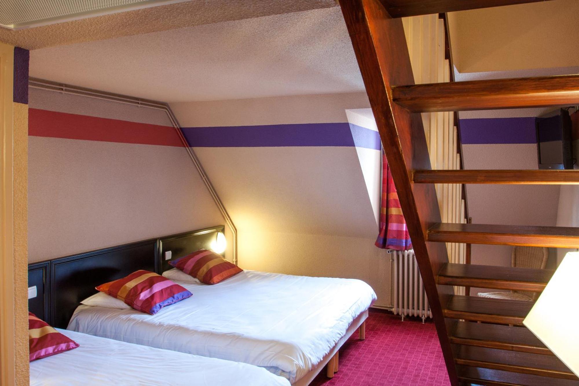 Hotel Saint Sauveur Lourdes Esterno foto