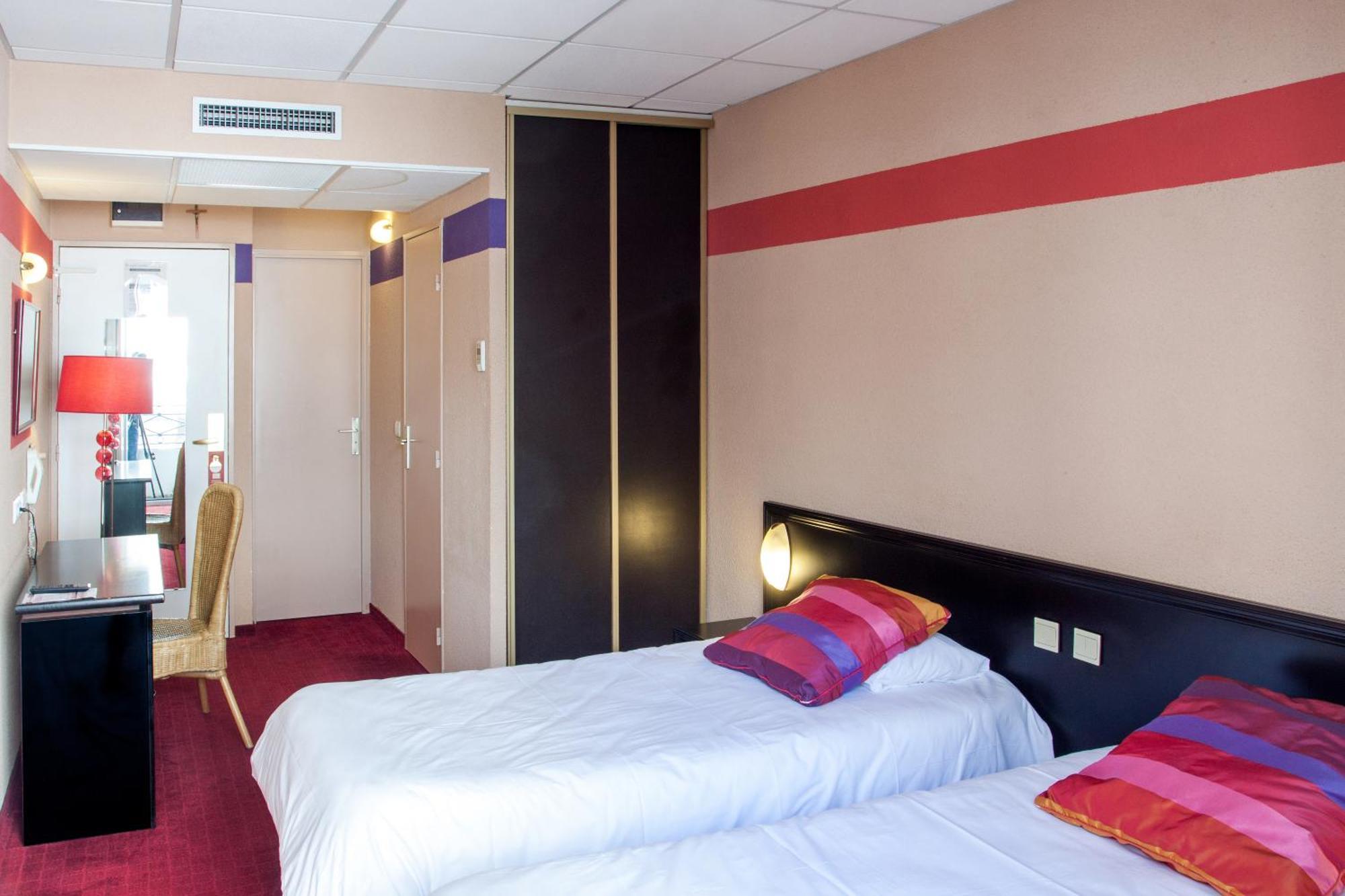 Hotel Saint Sauveur Lourdes Camera foto