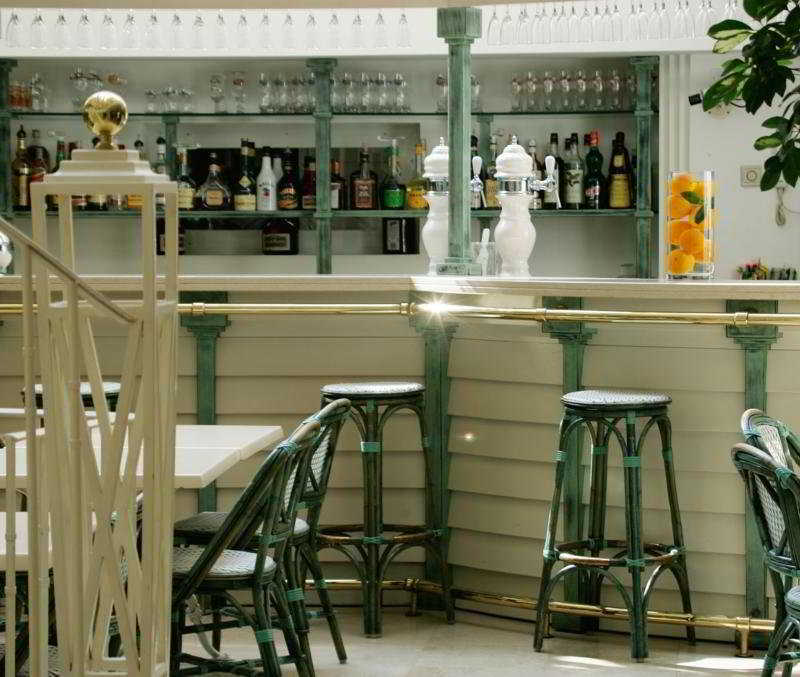 Hotel Saint Sauveur Lourdes Esterno foto